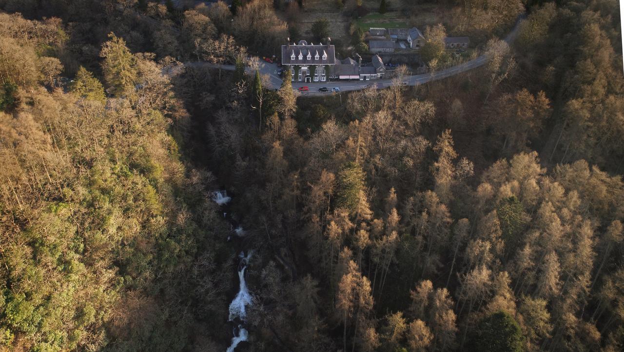 Devils Falls At The Luxury Hafod Hotel Aberystwyth Devils Bridge Exterior foto
