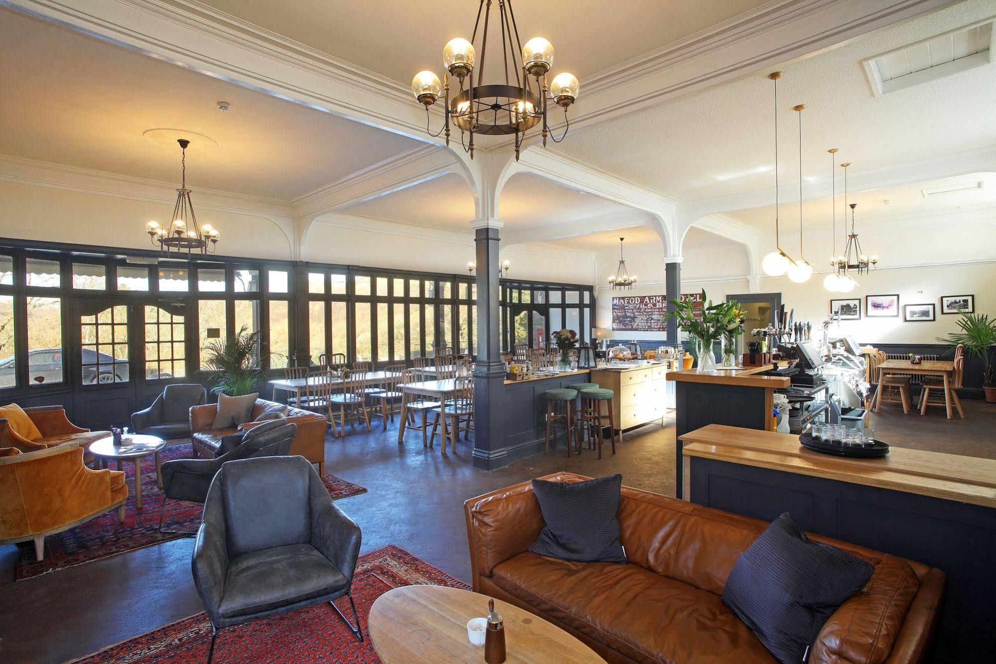 Devils Falls At The Luxury Hafod Hotel Aberystwyth Devils Bridge Exterior foto